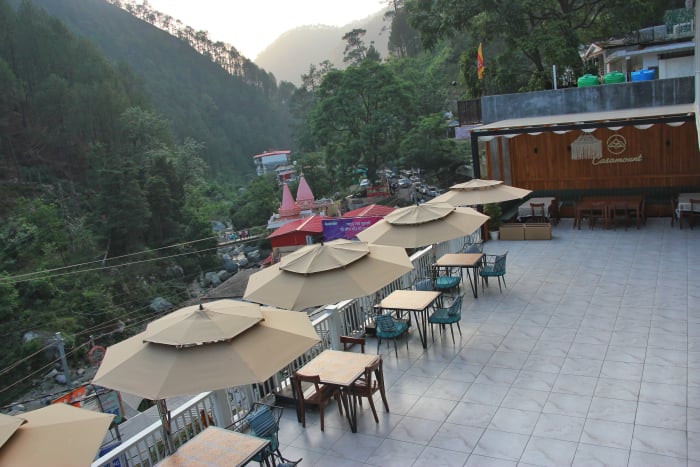 Best Restaurant in Kainchi Dhaam